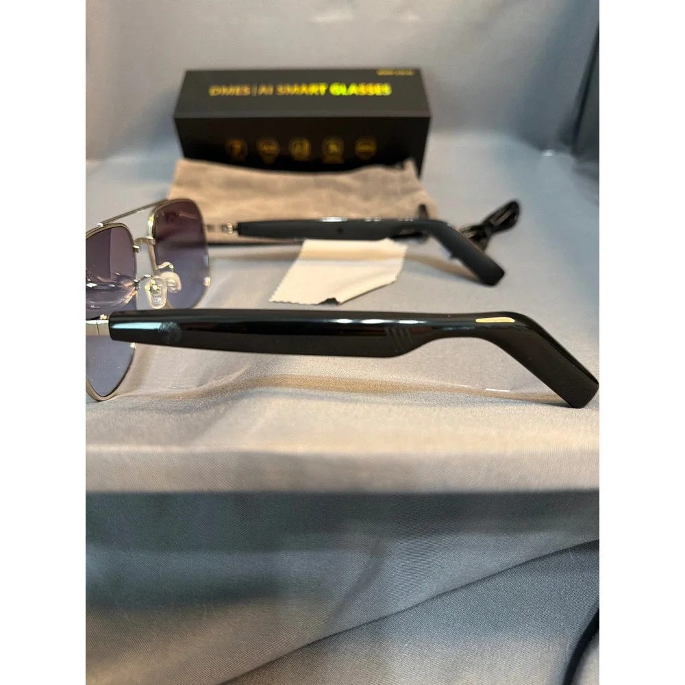 DMES AI Smart Glasses Bluetooth Audio Aviator Sunglasses Silver Frame Black